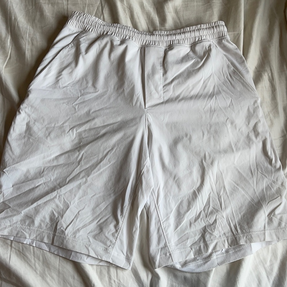 Men’s lululemon shorts